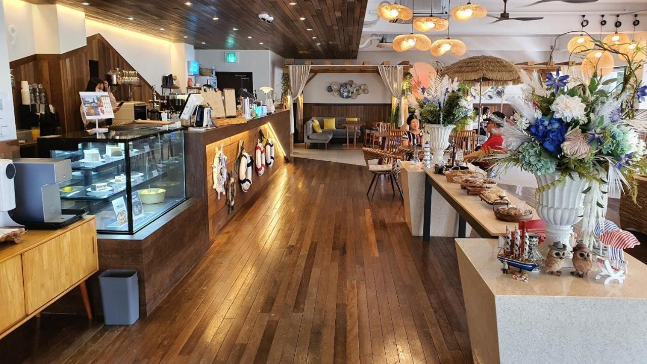 Cheonjiyeon Crystal Hotel Согвипхо Экстерьер фото